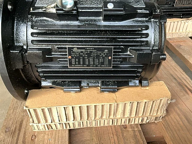 Techtron 2023 elektromotor (3x) - afbeelding 3 van  5