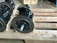 Techtron 2023 elektromotor (3x) - afbeelding 4 van  5