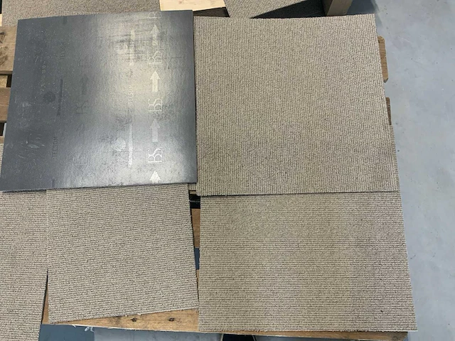 Tecsom 2500 nordic beige tapijttegels (circa 1200 m² ) - afbeelding 2 van  11