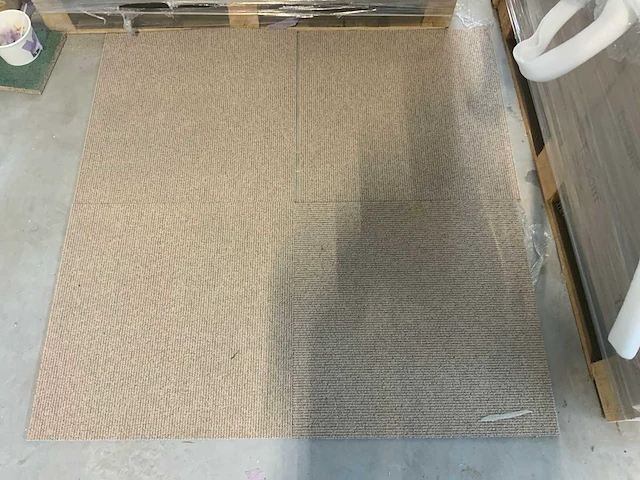 Tecsom 2500 nordic beige tapijttegels (circa 1200 m² ) - afbeelding 3 van  11
