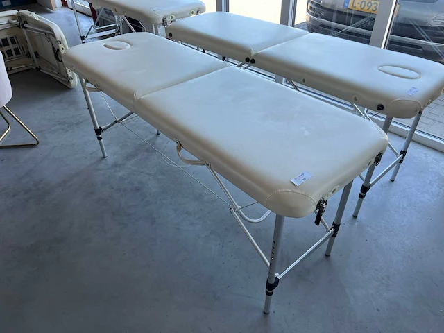 Tectake draagbare massagetafel - afbeelding 1 van  1