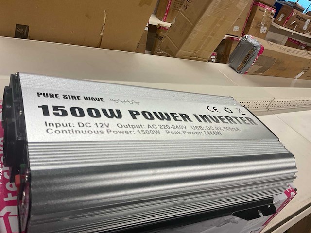 Tectake omvormer - afbeelding 4 van  4