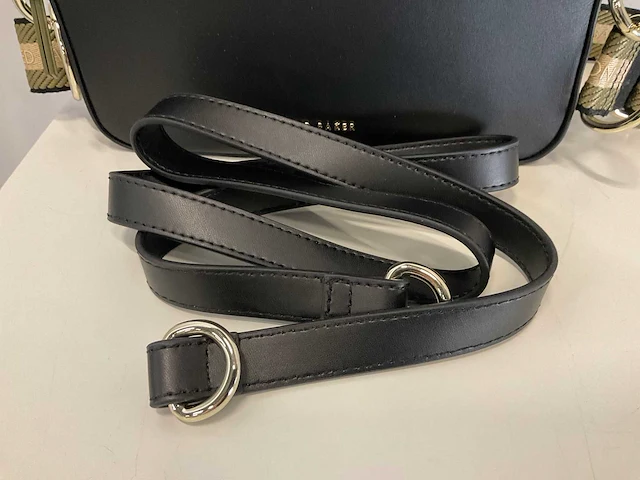 Ted baker - wxb-darcelo - branded webbing camera bag - afbeelding 4 van  4