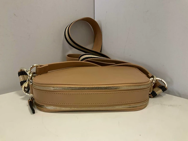 Ted baker - wxb-darcelo - branded webbing camera bag - afbeelding 2 van  5