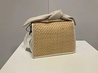 Ted baker - wxb-niyahna - faux raffia soft knot mini bow bag - afbeelding 3 van  3