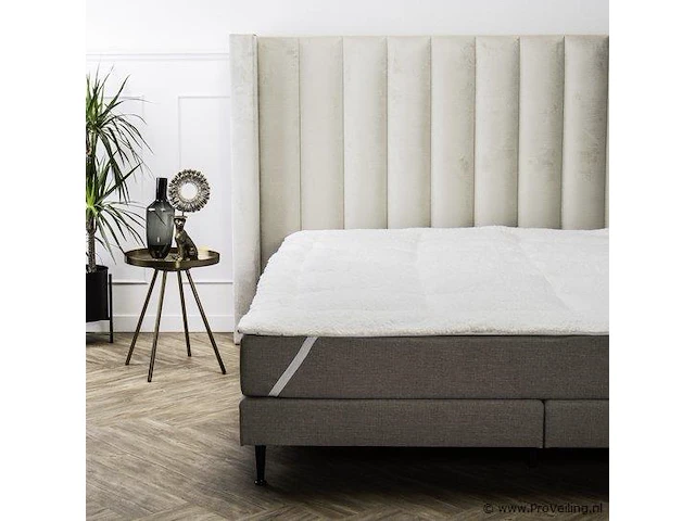Teddy sherpa oplegmatras 140cm - afbeelding 1 van  3