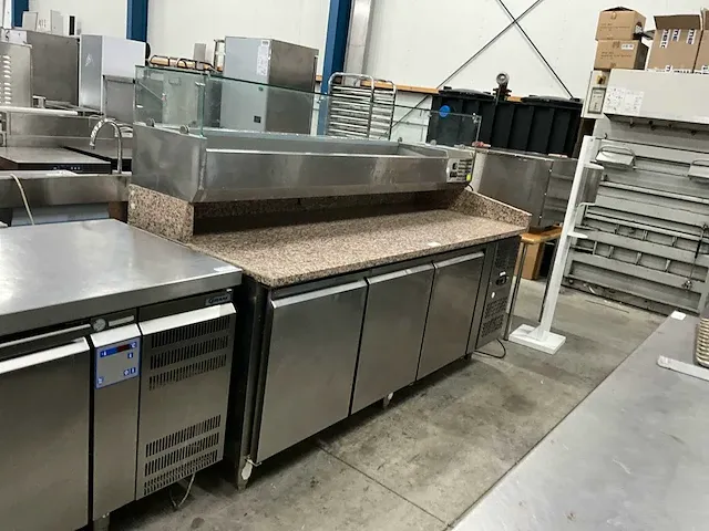 Tefcold pt 1300 pizzawerkbank met saladiere - afbeelding 1 van  11