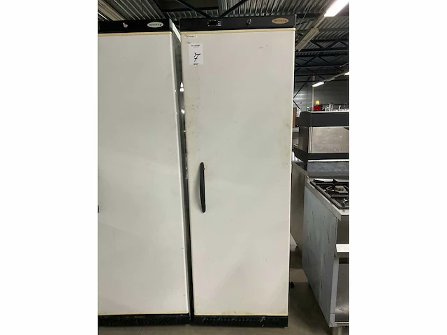 Tefcold uf400 vriezer - afbeelding 2 van  5