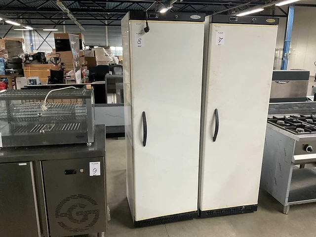 Tefcold ur400 koelkast - afbeelding 1 van  4