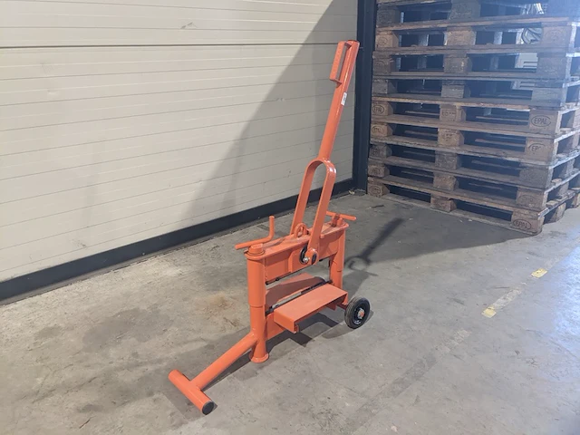 Tegel-/klinkerknipper - 330mm european machinery group, bs330, bouwjaar 2021 - afbeelding 2 van  6