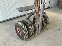 Tegeldonkey - afbeelding 3 van  7