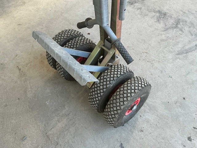 Tegeldonkey - afbeelding 5 van  7