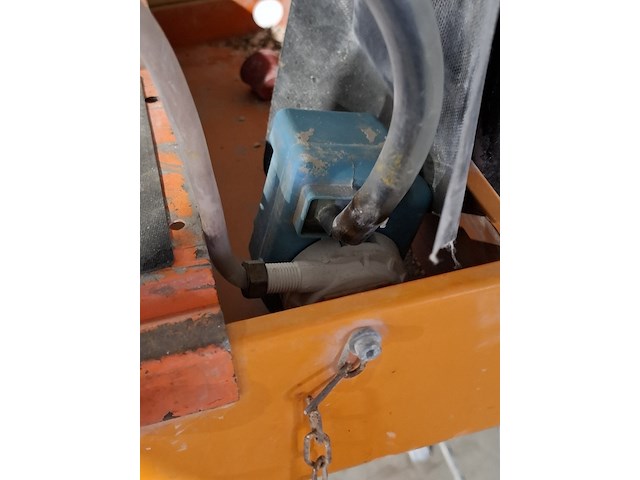 Tegeltafelzaag verstelbaar groot l=950mm/h40mm ~ battipav, vip 290, bouwjaar 2021 - afbeelding 7 van  8