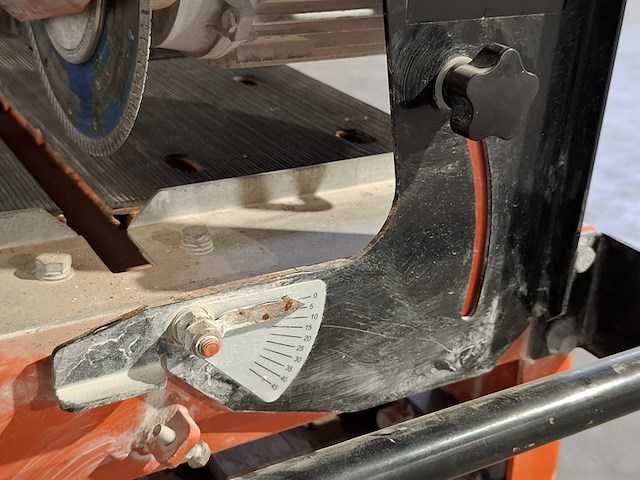 Tegeltafelzaag verstelbaar groot l=950mm/h40mm ~ gölz, ts250, bouwjaar 2022 - afbeelding 7 van  10