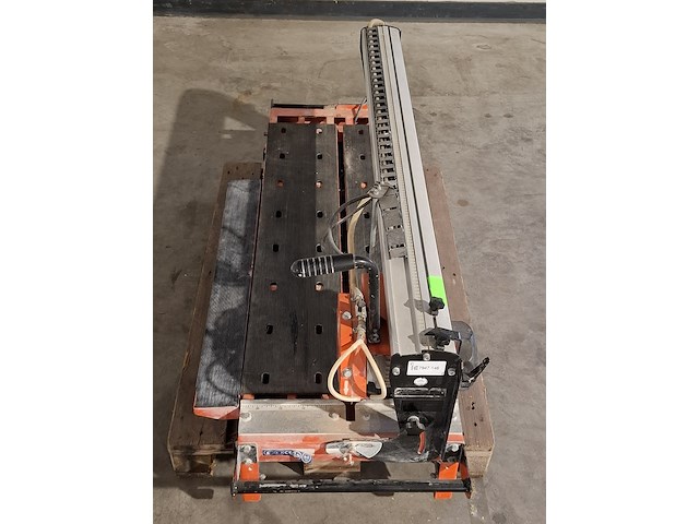 Tegeltafelzaag verstelbaar groot l=950mm/h40mm ~ gölz, ts250, bouwjaar 2022 - afbeelding 9 van  10