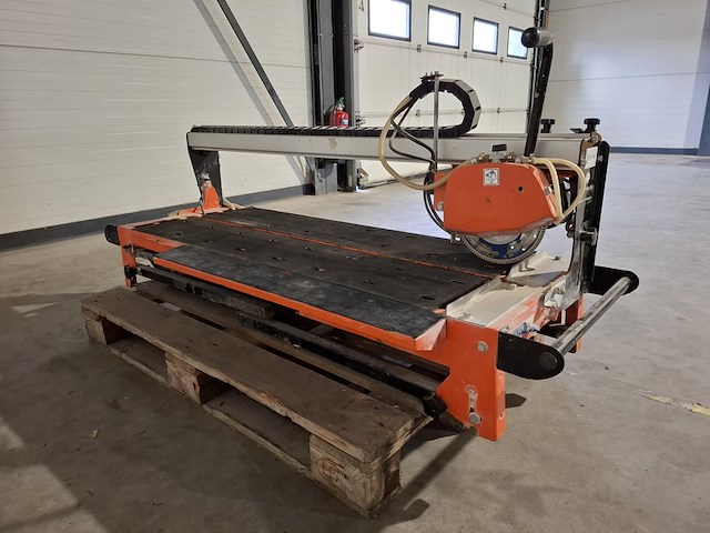 Tegeltafelzaag verstelbaar groot l=950mm/h40mm ~ gölz, ts250, bouwjaar 2022 - afbeelding 10 van  10