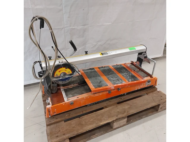 Tegelzaagmachine - 900mm - 230v battipav, vip 290, bouwjaar 2014 - afbeelding 3 van  10