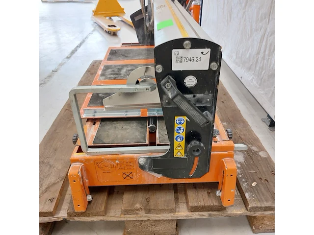Tegelzaagmachine - 900mm - 230v battipav, vip 290, bouwjaar 2014 - afbeelding 6 van  10