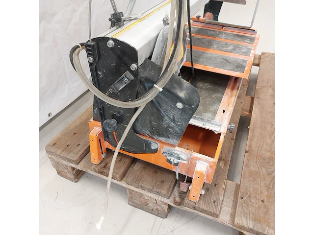 Tegelzaagmachine - 900mm - 230v battipav, vip 290, bouwjaar 2014 - afbeelding 8 van  10