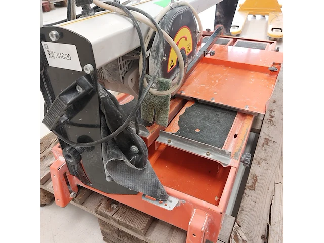 Tegelzaagmachine - 900mm - 230v battipav, vip 290, bouwjaar 2016 - afbeelding 7 van  9