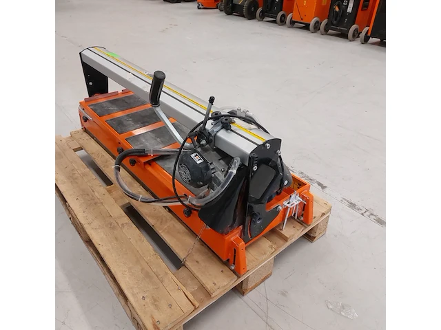 Tegelzaagmachine - 900mm - 230v battipav, vip 290, bouwjaar 2019 - afbeelding 10 van  13