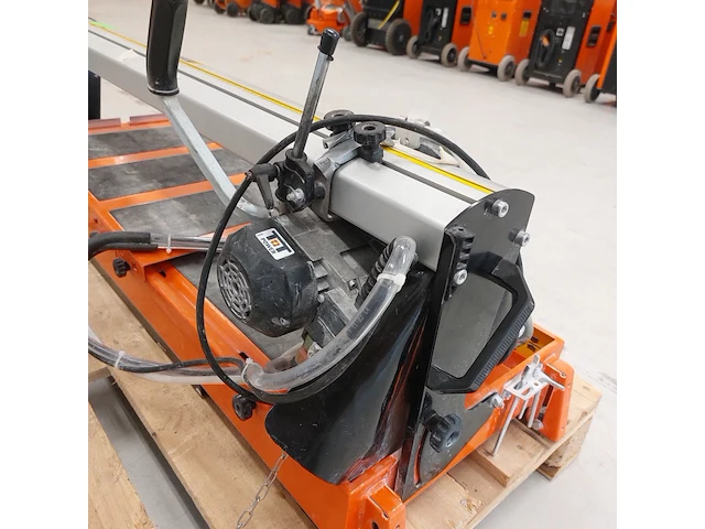 Tegelzaagmachine - 900mm - 230v battipav, vip 290, bouwjaar 2019 - afbeelding 11 van  13
