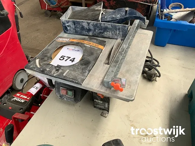 Tegelzaagmachine - afbeelding 1 van  3