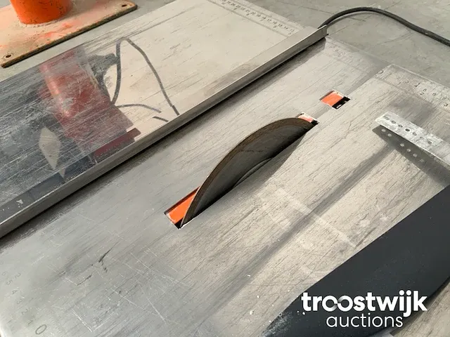 Tegelzaagmachine - afbeelding 4 van  5