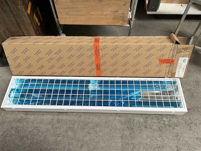 Tegral winkelverlichting inbouw tl armatuur 30x150cm (8x) - afbeelding 8 van  11