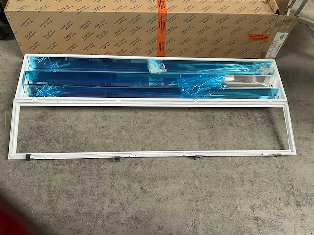 Tegral winkelverlichting inbouw tl armatuur 30x150cm (8x) - afbeelding 9 van  11