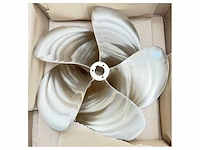 Teignbridge 5 -blade nibral propeller 610 x 810 l - 33252087 - afbeelding 3 van  4