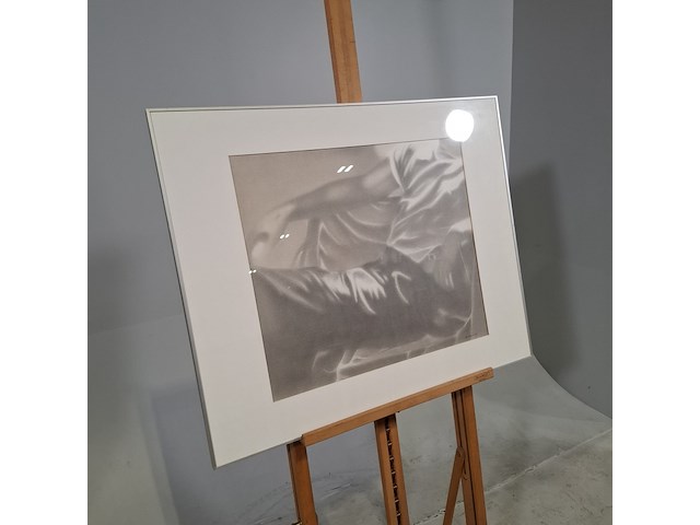 Tekening, jos vrielink, man op bank, 1981 - afbeelding 2 van  7