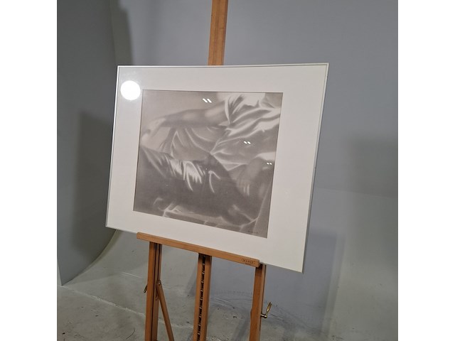 Tekening, jos vrielink, man op bank, 1981 - afbeelding 3 van  7