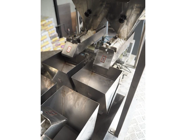 Teknikeller makina - afbeelding 14 van  98