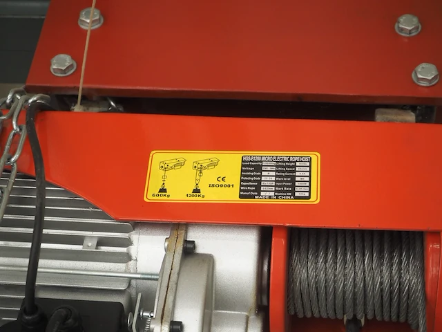 Teknikeller makina - afbeelding 54 van  98
