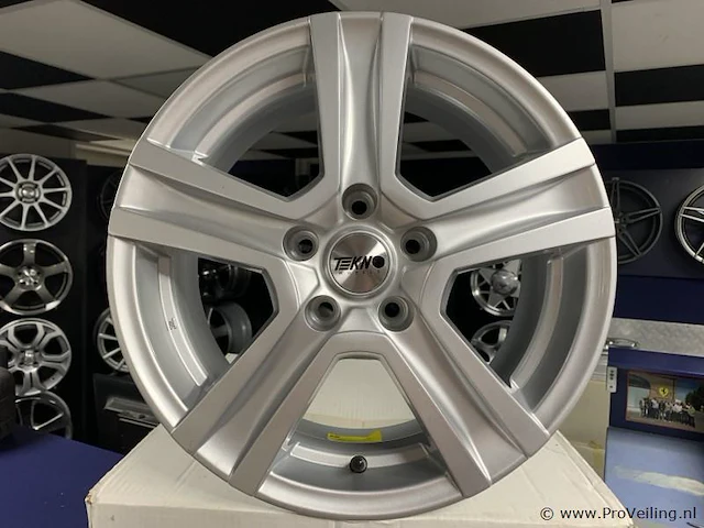 Tekno rx5 aluminium velgenset - 5x110 7j et40 - afbeelding 1 van  1