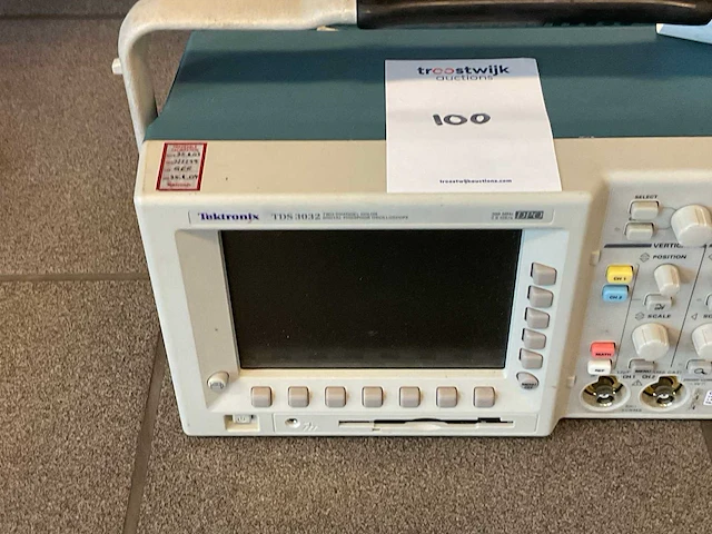 Tektronix tds 3032 oscilloscoop - afbeelding 4 van  5