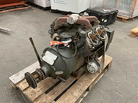 Teledyne v465d benzinemotor - afbeelding 3 van  8