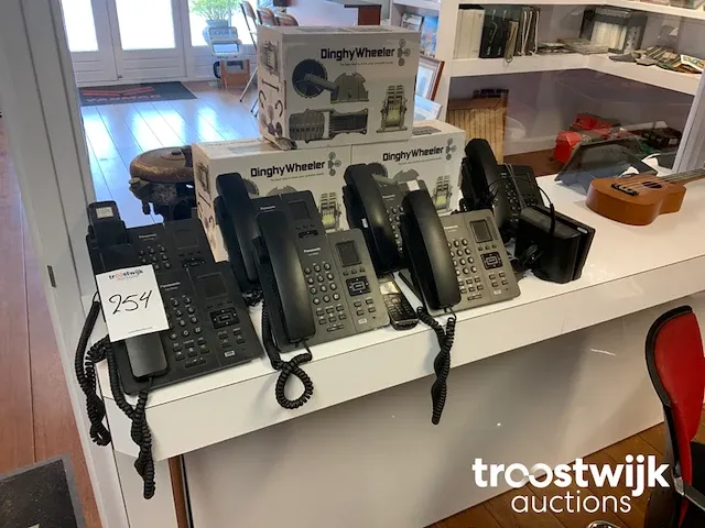 Telefooncentrale - afbeelding 1 van  3