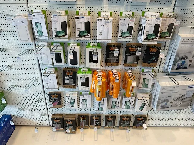 Telefoonhoesjes/screenprotectors - afbeelding 1 van  14