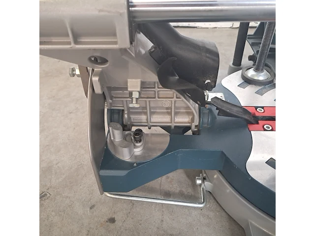 Telescoop-/afkortzaag 216mm 230v~, bosch, gcm 8 sjl, 2016 - afbeelding 8 van  11