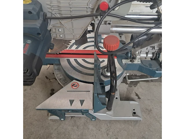 Telescoop-/afkortzaag 216mm 230v~, bosch, gcm 8 sjl, 2016 - afbeelding 11 van  11