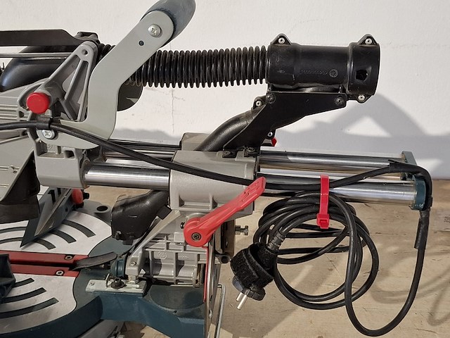 Telescoop-/afkortzaag 216mm 230v~ bosch, gcm 8 sjl, bouwjaar 2017 - afbeelding 2 van  10