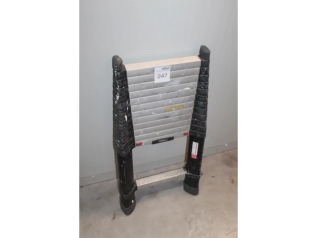 Telescoop ladder prime. werking onbekend. - afbeelding 2 van  2