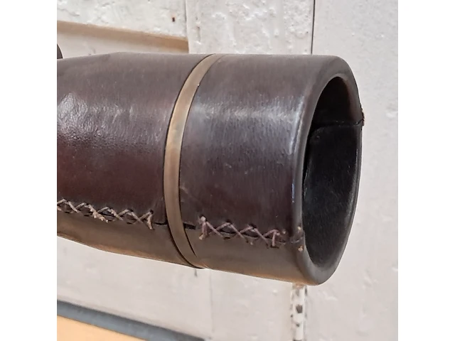 Telescoop met leren bekleding - afbeelding 4 van  8