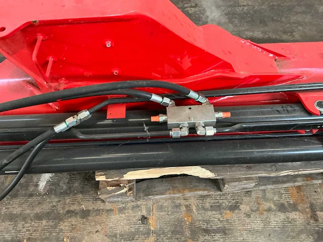 Telescoopgraaf arm (hiab) - afbeelding 10 van  12