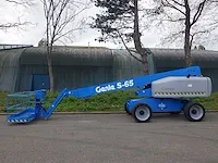 Telescoophoogwerker genie s65 diesel 21.80m 2010