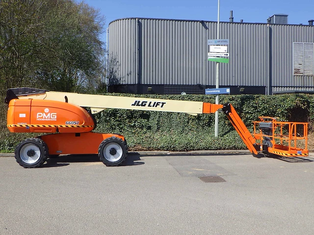 Telescoophoogwerker jlg 660sj diesel 21.80m 2012 - afbeelding 1 van  1