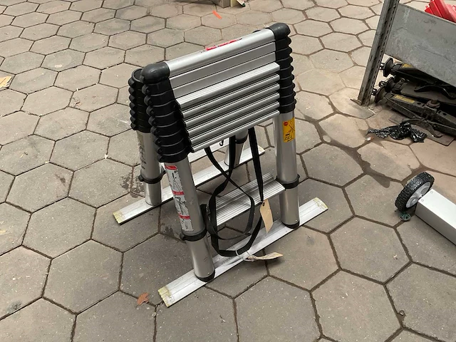 Telesteps telescoop ladder - afbeelding 4 van  8