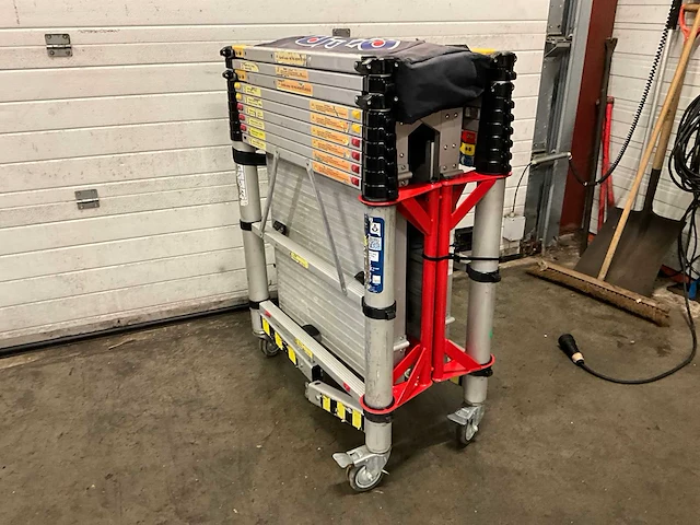 Teletower telescopic telescopische rolsteiger - afbeelding 2 van  5